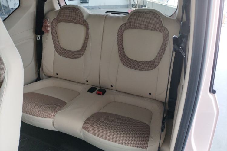 Used Wuling Hongguang MINIEV 2024 3rd Generation 215km Advanced Version Left Rear Seat