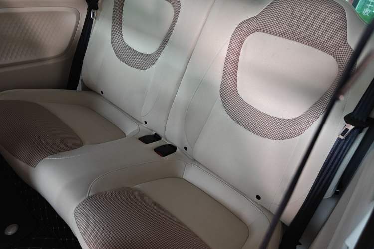 Used Wuling Hongguang MINIEV 2024 3rd Generation 215km Youth Edition Left Rear Seat