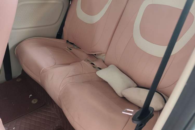 Used Wuling Hongguang MINIEV 2024 3rd Generation 215km Youth Edition Left Rear Seat