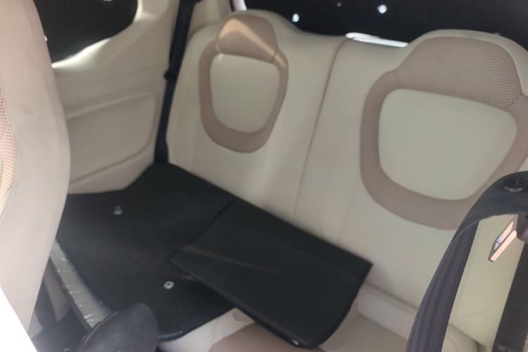 Used Wuling Hongguang MINIEV 2024 3rd Generation 215km Youth Edition Left Rear Seat