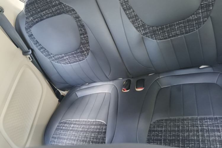 Used Wuling Hongguang MINIEV 2024 3rd Generation 215km Youth Edition Left Rear Seat