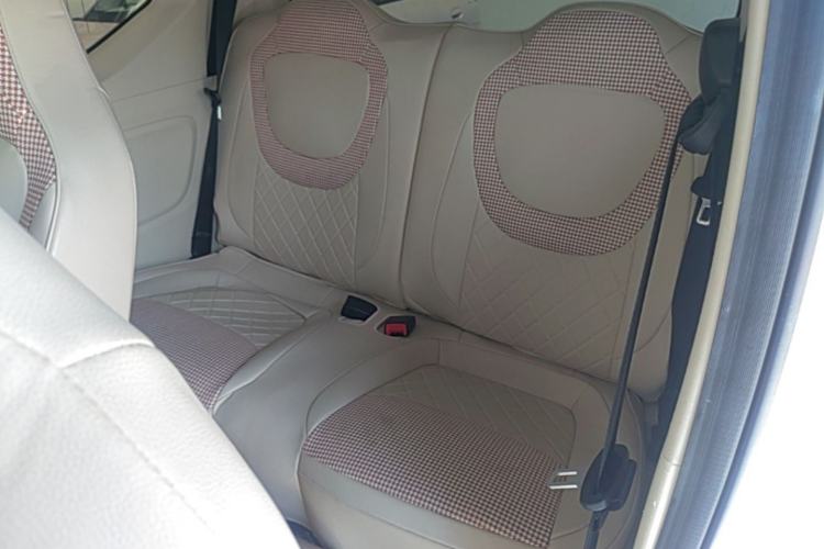 Used Wuling Hongguang MINIEV 2024 Third Generation 120 km Left Rear Seat