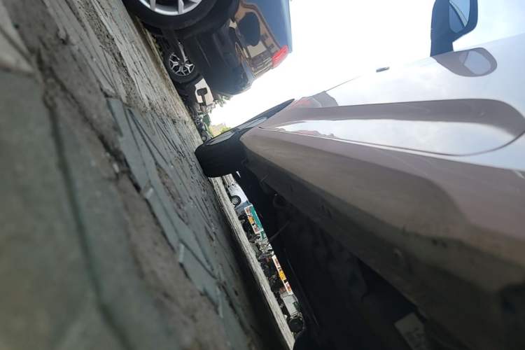 Used Wuling Hongguang MINIEV 2024 3rd Generation 215km Advanced Version Left Side Sill