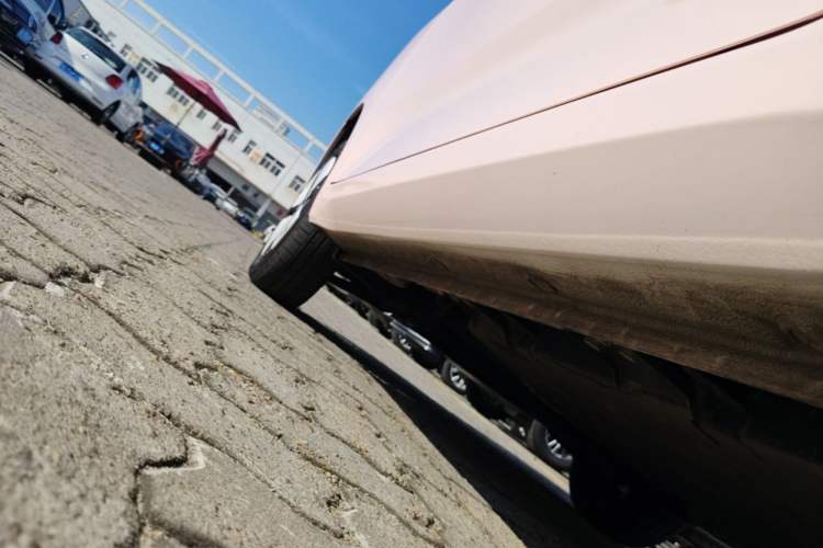 Used Wuling Hongguang MINIEV 2024 3rd Generation 215km Advanced Version Left Side Sill