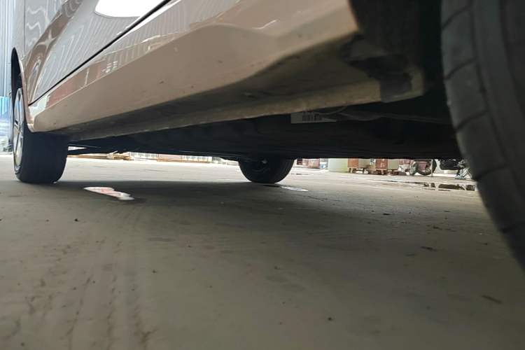 Used Wuling Hongguang MINIEV 2024 3rd Generation 215km Advanced Version Left Side Sill