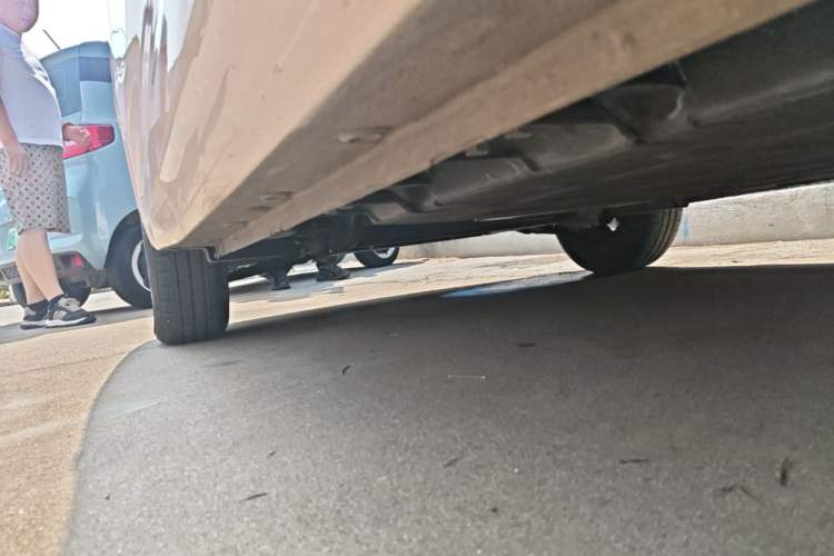 Used Wuling Hongguang MINIEV 2024 3rd Generation 215km Youth Edition Left Side Sill