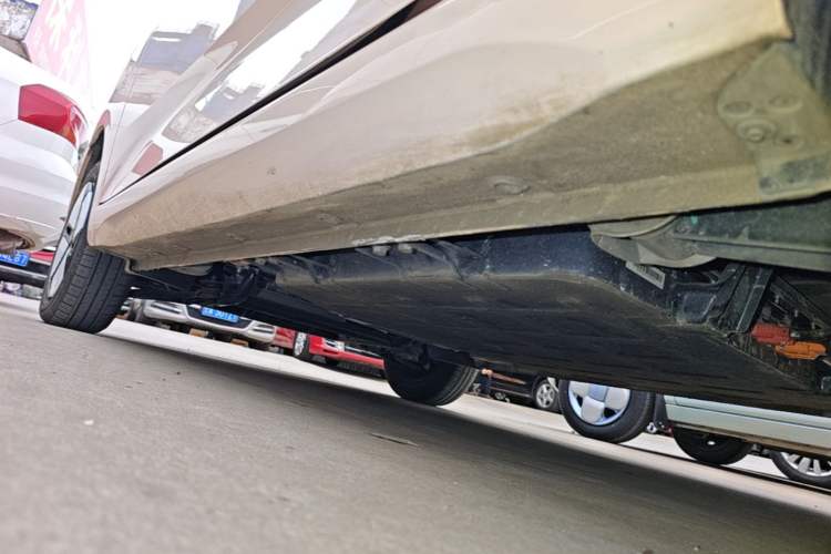 Used Wuling Hongguang MINIEV 2024 3rd Generation 215km Advanced Version Left Side Sill