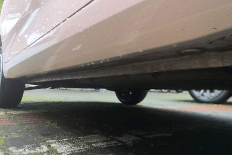 Used Wuling Hongguang MINIEV 2024 3rd Generation 215km Youth Edition Left Side Sill