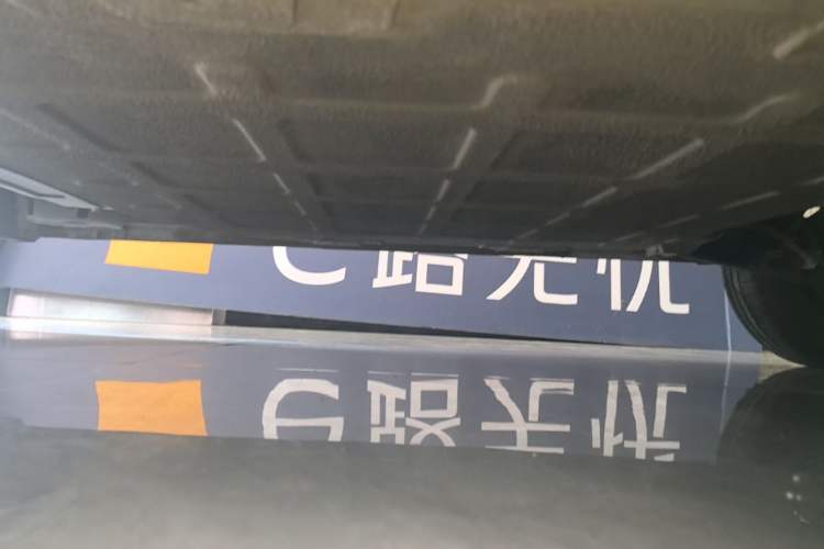 Used Wuling Hongguang MINIEV 2024 3rd Generation 215km Youth Edition Left Side Sill