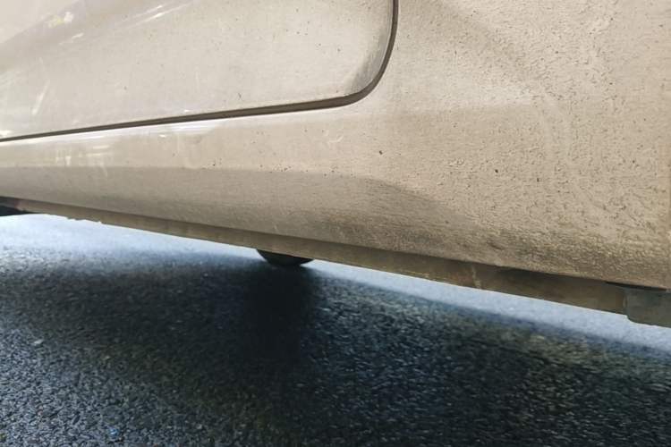 Used Wuling Hongguang MINIEV 2024 3rd Generation 215km Youth Edition Left Side Sill