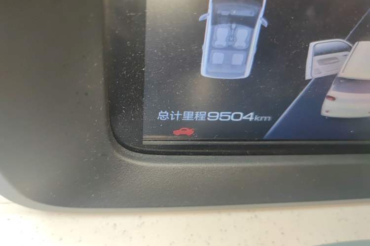 Used Wuling Hongguang MINIEV 2024 Third Generation 120 km Odometer Close Up