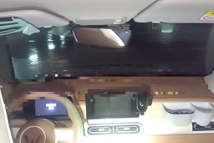 Used Wuling Hongguang MINIEV 2024 3rd Generation 215km Advanced Version Center Console
