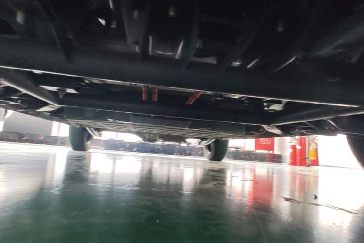 Used Wuling Hongguang MINIEV 2024 3rd Generation 215km Advanced Version Chassis Front