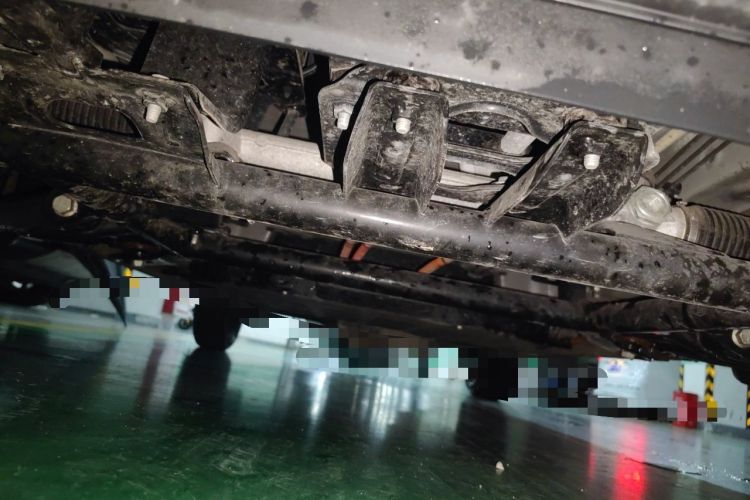 Used Wuling Hongguang MINIEV 2024 3rd Generation 215km Youth Edition Chassis Front