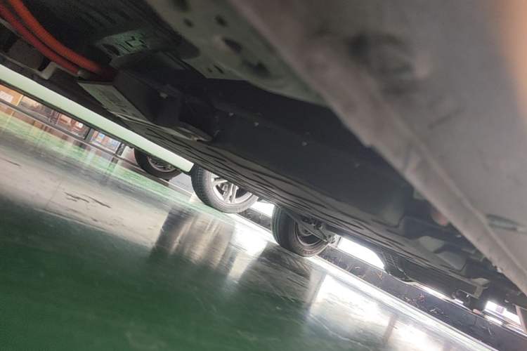 Used Wuling Hongguang MINIEV 2024 3rd Generation 215km Advanced Version Chassis Front Left