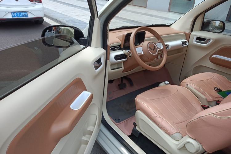 Used Wuling Hongguang MINIEV 2024 3rd Generation 215km Youth Edition Driver Seat