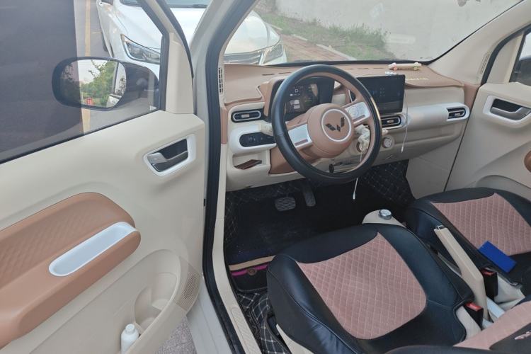 Used Wuling Hongguang MINIEV 2024 3rd Generation 215km Youth Edition Driver Seat