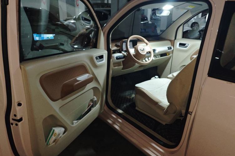 Used Wuling Hongguang MINIEV 2024 3rd Generation 215km Youth Edition Driver Seat