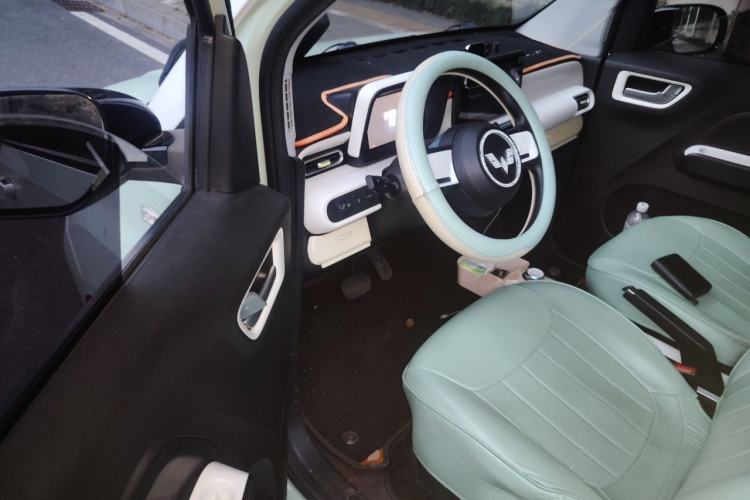 Used Wuling Hongguang MINIEV 2024 3rd Generation 215km Advanced Version Driver Seat