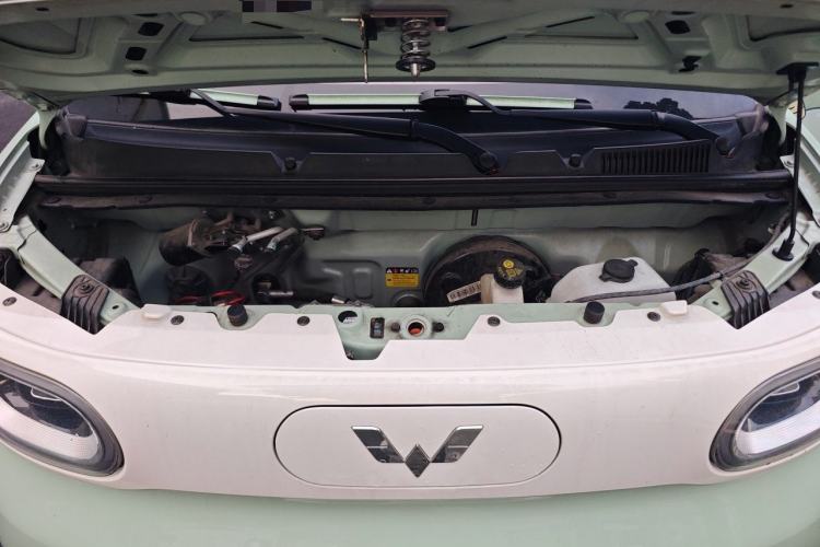 Used Wuling Hongguang MINIEV 2024 3rd Generation 215km Advanced Version Engine Bay