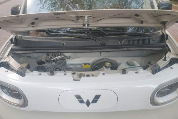 Used Wuling Hongguang MINIEV 2024 3rd Generation 215km Youth Edition Engine Bay