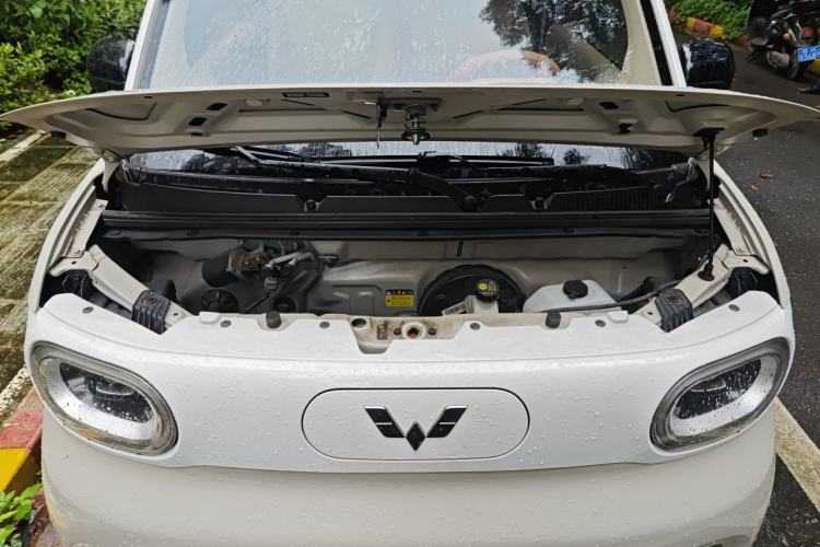 Used Wuling Hongguang MINIEV 2024 3rd Generation 215km Advanced Version Engine Bay