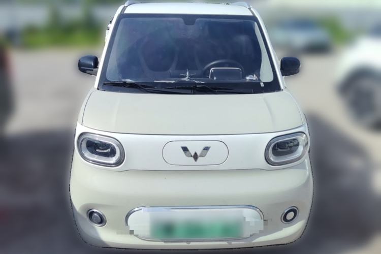 Used Wuling Hongguang MINIEV 2024 3rd Generation 215km Advanced Version Front