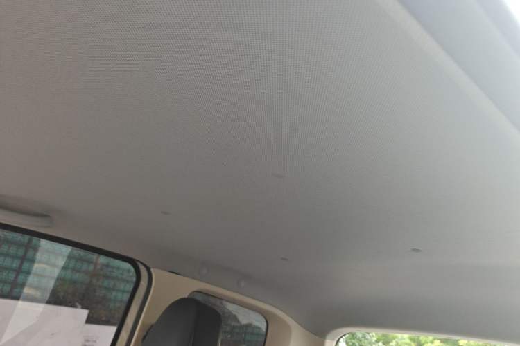 Used Wuling Hongguang MINIEV 2024 3rd Generation 215km Youth Edition Headliner