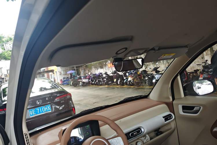 Used Wuling Hongguang MINIEV 2024 3rd Generation 215km Youth Edition Headliner