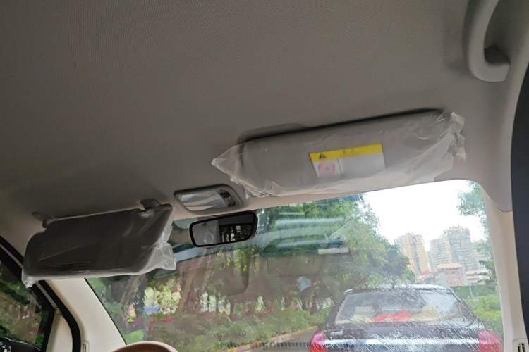 Used Wuling Hongguang MINIEV 2024 3rd Generation 215km Advanced Version Headliner