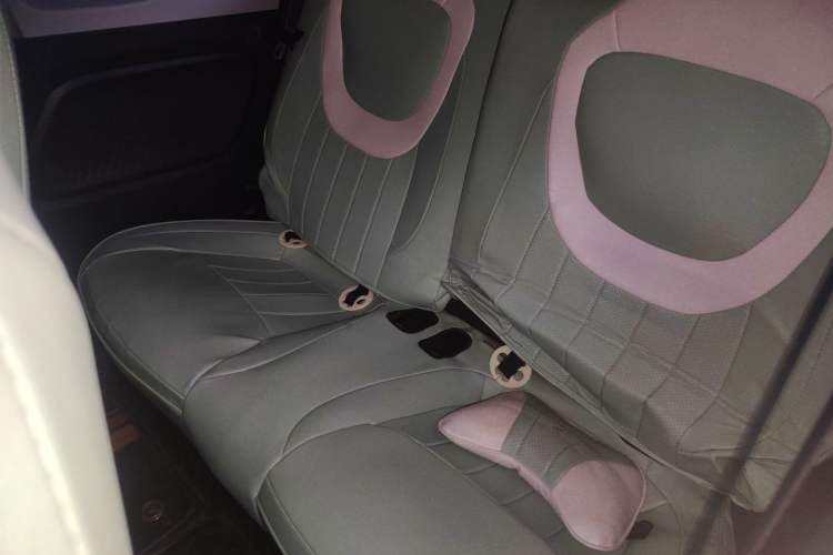 Used Wuling Hongguang MINIEV 2024 3rd Generation 215km Advanced Version Left Rear Seat