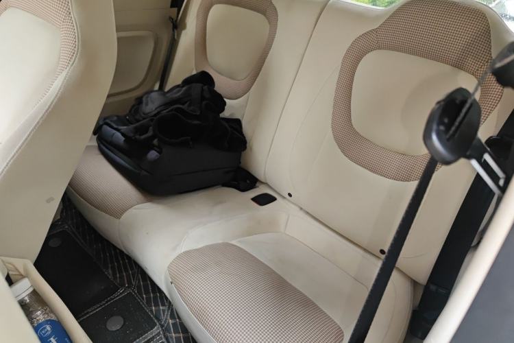 Used Wuling Hongguang MINIEV 2024 3rd Generation 215km Advanced Version Left Rear Seat