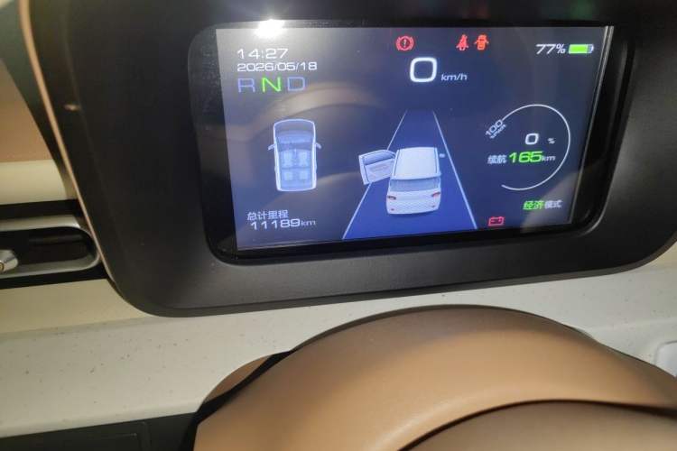 Used Wuling Hongguang MINIEV 2024 3rd Generation 215km Youth Edition Odometer Close Up