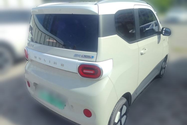 Used Wuling Hongguang MINIEV 2024 3rd Generation 215km Advanced Version Rear Right 45 Deg