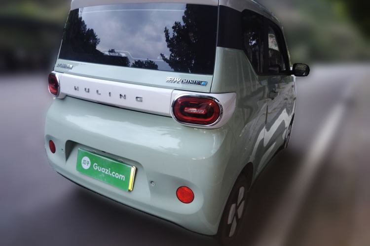 Used Wuling Hongguang MINIEV 2024 3rd Generation 215km Advanced Version Rear Right 45 Deg