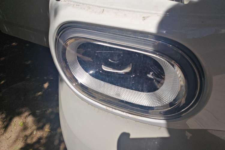 Used Wuling Hongguang MINIEV 2024 3rd Generation 215km Youth Edition Right Front Headlight