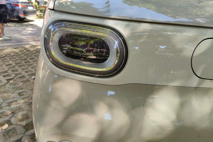Used Wuling Hongguang MINIEV 2024 3rd Generation 215km Youth Edition Right Front Headlight