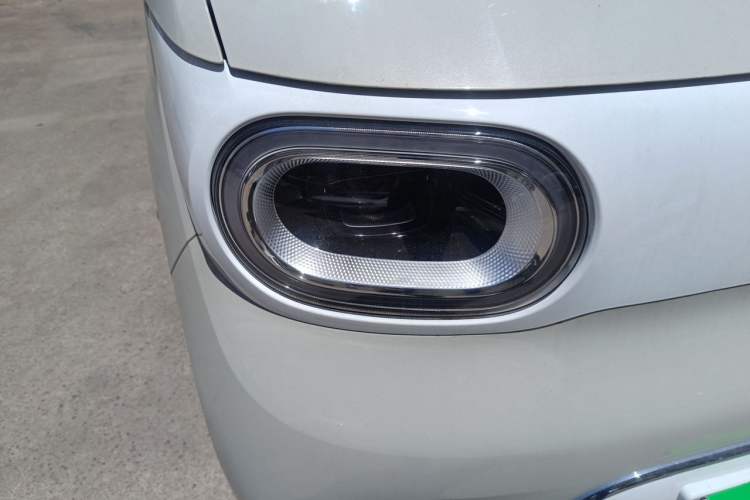 Used Wuling Hongguang MINIEV 2024 3rd Generation 215km Youth Edition Right Front Headlight