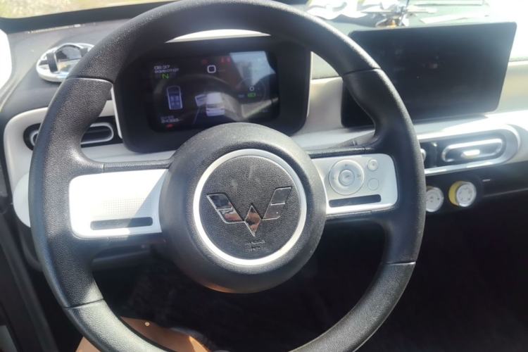 Used Wuling Hongguang MINIEV 2024 3rd Generation 215km Advanced Version Steering Wheel