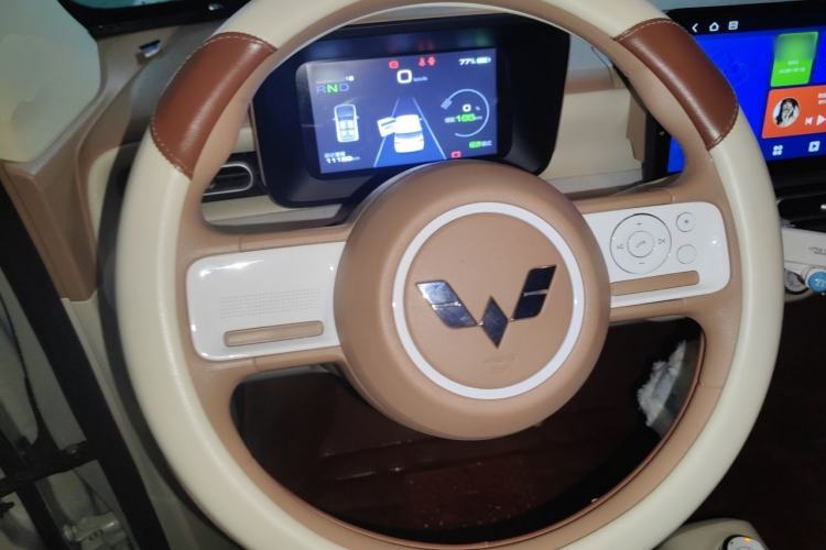 Used Wuling Hongguang MINIEV 2024 3rd Generation 215km Youth Edition Steering Wheel