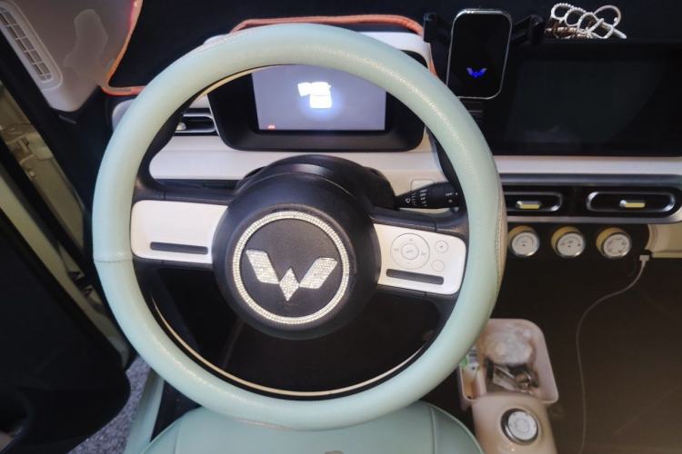 Used Wuling Hongguang MINIEV 2024 3rd Generation 215km Advanced Version Steering Wheel