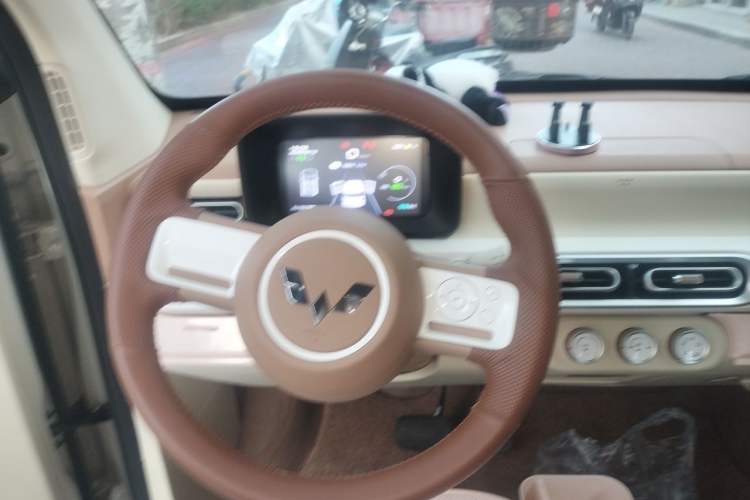 Used Wuling Hongguang MINIEV 2024 3rd Generation 215km Youth Edition Steering Wheel