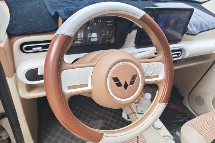 Used Wuling Hongguang MINIEV 2024 3rd Generation 215km Youth Edition Steering Wheel