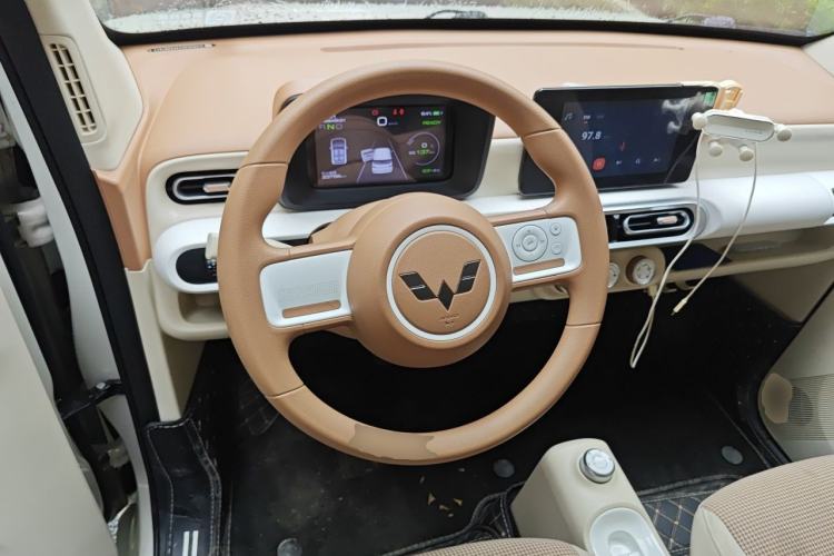 Used Wuling Hongguang MINIEV 2024 3rd Generation 215km Advanced Version Steering Wheel