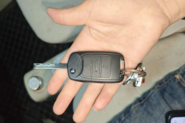 Used Wuling Hongguang MINIEV 2024 3rd Generation 215km Youth Edition Vehicle Key