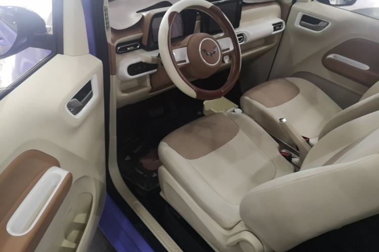 Used Wuling Hongguang MINIEV 2024 3rd Generation 215km Advanced Version Driver Seat
