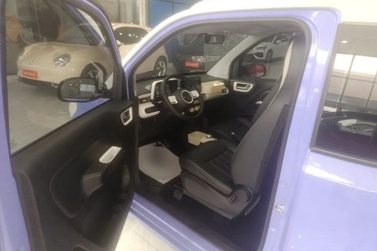 Used Wuling Hongguang MINIEV 2024 3rd Generation 215km Advanced Version Driver Seat