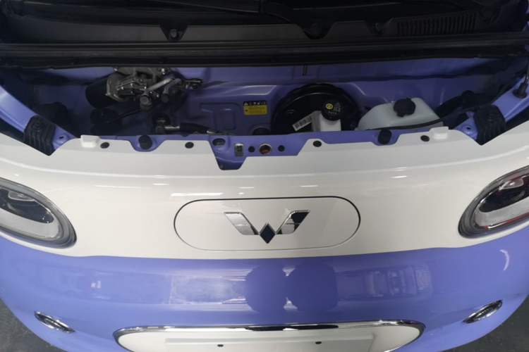 Used Wuling Hongguang MINIEV 2024 3rd Generation 215km Advanced Version Engine Bay