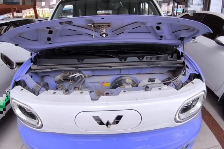 Used Wuling Hongguang MINIEV 2024 3rd Generation 215km Advanced Version Engine Bay