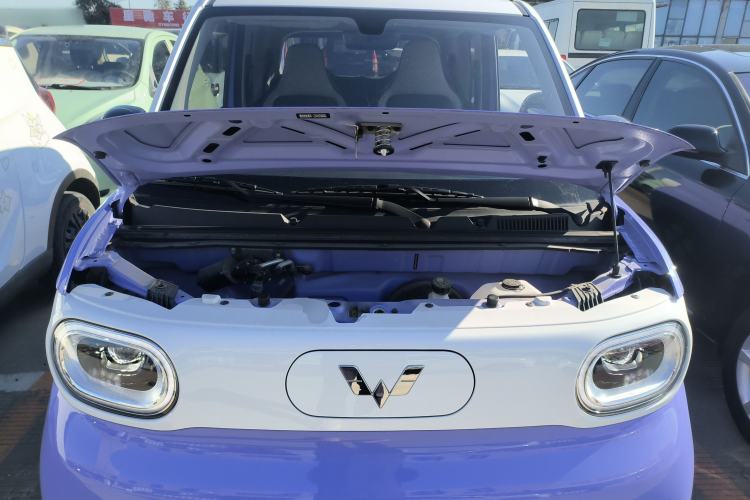 Used Wuling Hongguang MINIEV 2024 3rd Generation 215km Advanced Version Engine Bay